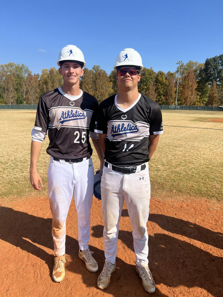 Blue vs Black World Series: 

Game 1 MVP’s: 🥇Trent Hankamp &amp; Cameron Gribble 

Game 2 MVP’s : 🥇 Jon Porter &amp; Bradley Anderson 

Blue leads 2-0 | #👷‍♂️