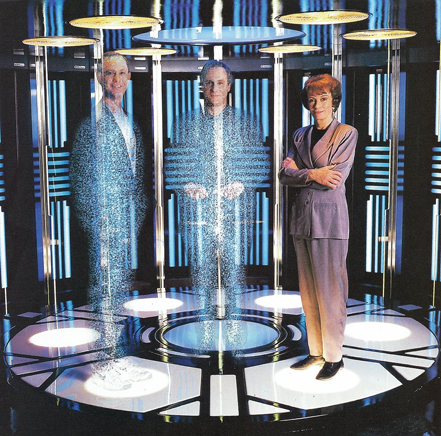 A sad farewell to #StarTrek #Voyager co-creator JERI TAYLOR, who passed away yesterday (as shared by <a href="/MikeOkuda/">Michael Okuda</a>).

Taylor rose through the ranks during her time at TNG before taking the helm on VOYAGER, serving as showrunner for the first several seasons of the Janeway-led