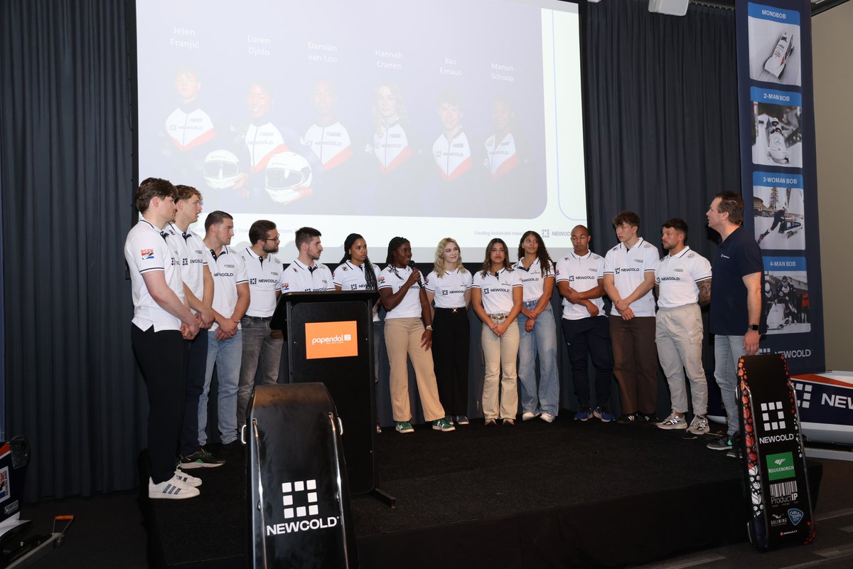Dutch_Sliding's tweet image. Today marked the official start of the 2024/2025 season for the Dutch Sliding Federation! The event featured the presentation of our bobsleigh, skeleton, and luge athletes of @TeamNewCold 
This fantastic event was made possible in partnership with NewCold our main sponsor.