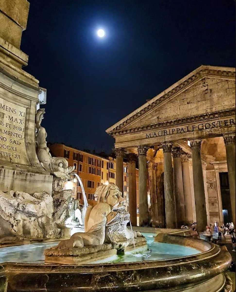 Rome by night, Italy