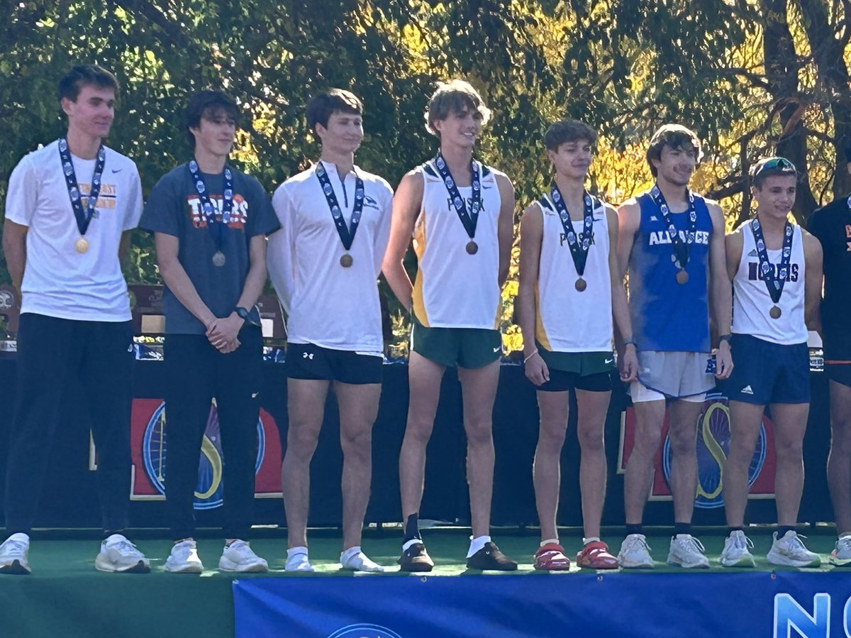 Congrats to Joe Majerus and David Krier who finished 4th and 5th at State⚡️