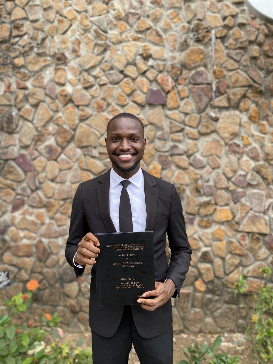 giftii__s's tweet photo. - Scored an A in my final year project thesis.
- Achieved a 4.62 in my final semester.
- Graduating with a 4.05/5.0 CGPA.

Reintroducing, 

Gift Solomon, LL.B (Hons) UNIUYO.

God really did! https://t.co/W3C5HL6jOa