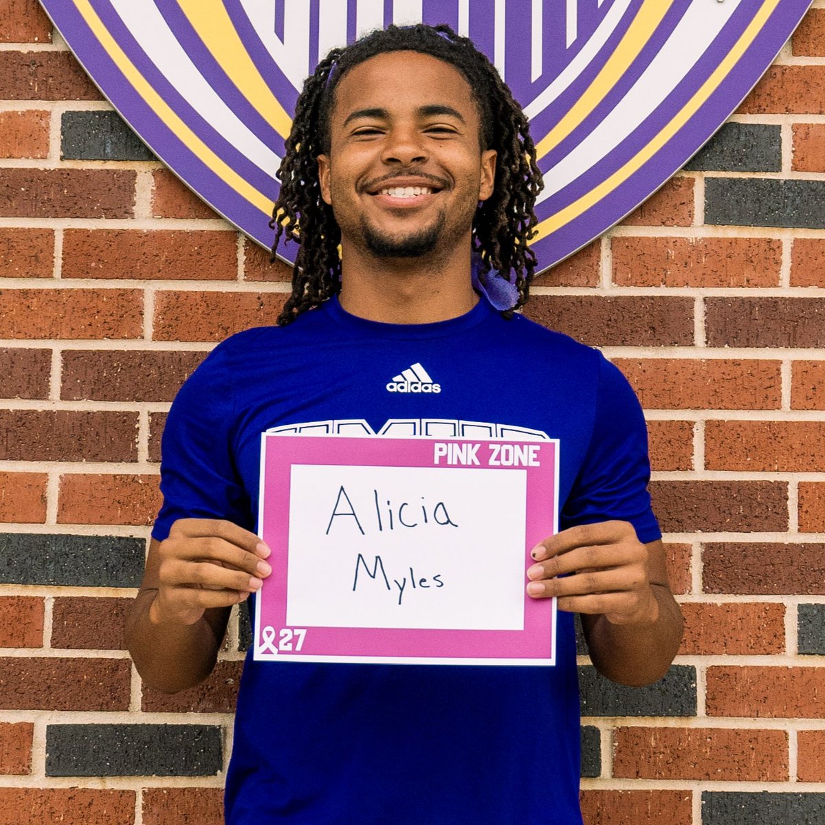 crusoccer's tweet photo. 💓🎗️⚽
#whoweplayfor #pinkzone #gocru https://t.co/04O1sj4ZUM