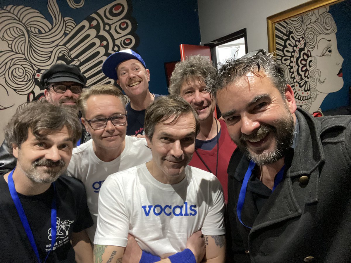 EdwardBlake71's tweet photo. Trip to Camden last night to see The Bluetones tear the roof off the Electric ballroom!!! Such an amazing gig!! New songs sounding so brilliant live and hats off to an awesome crowd! X @TheQuill @scottmuldoon @ad_I_am @TheBluetones @BluetonesFanz https://t.co/64uEos0C5E