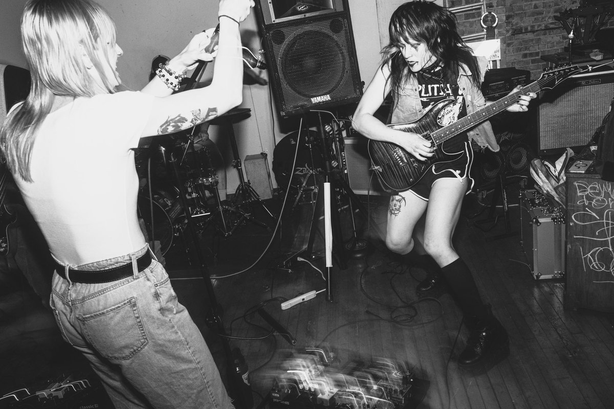 GHOSTFINDER tweet media