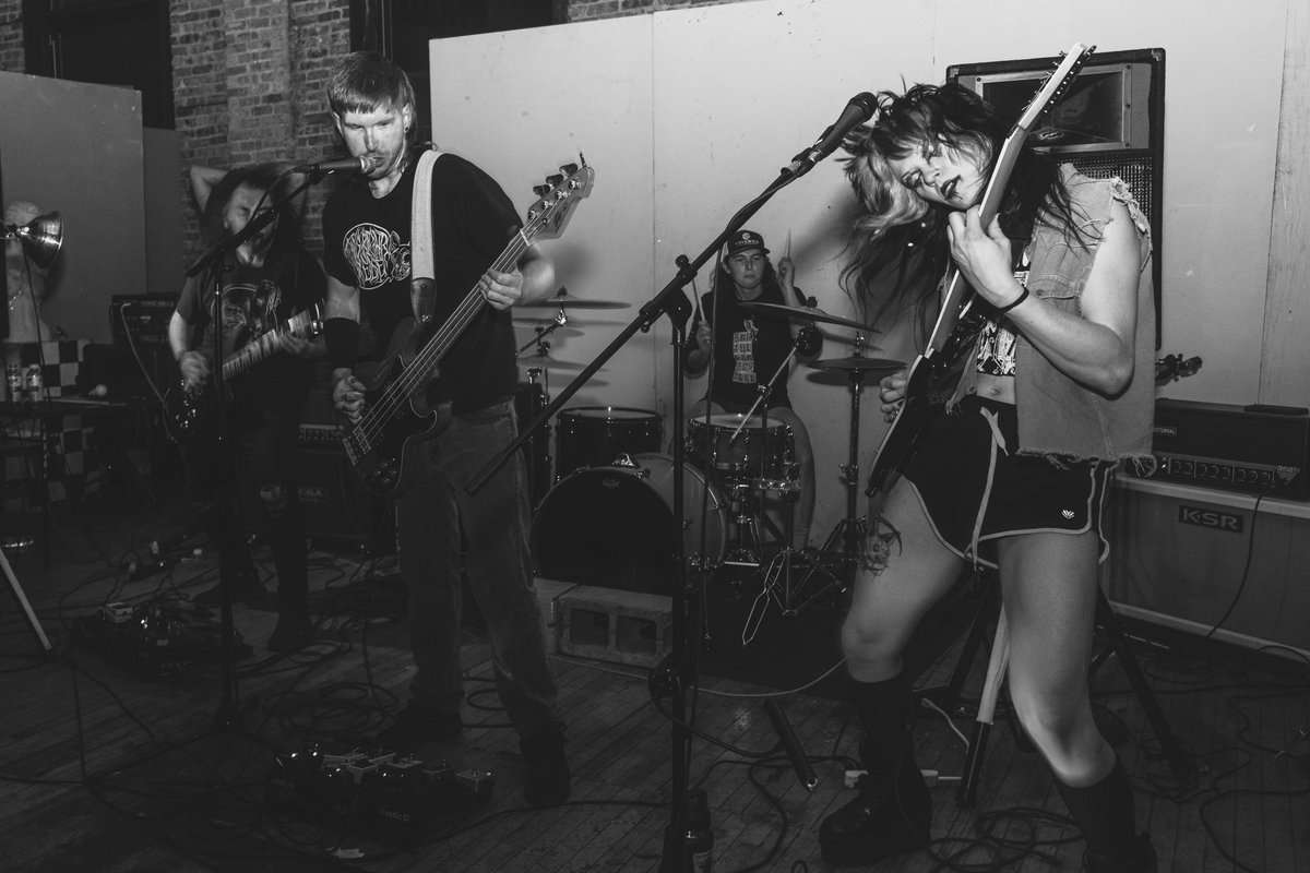 GHOSTFINDER tweet media