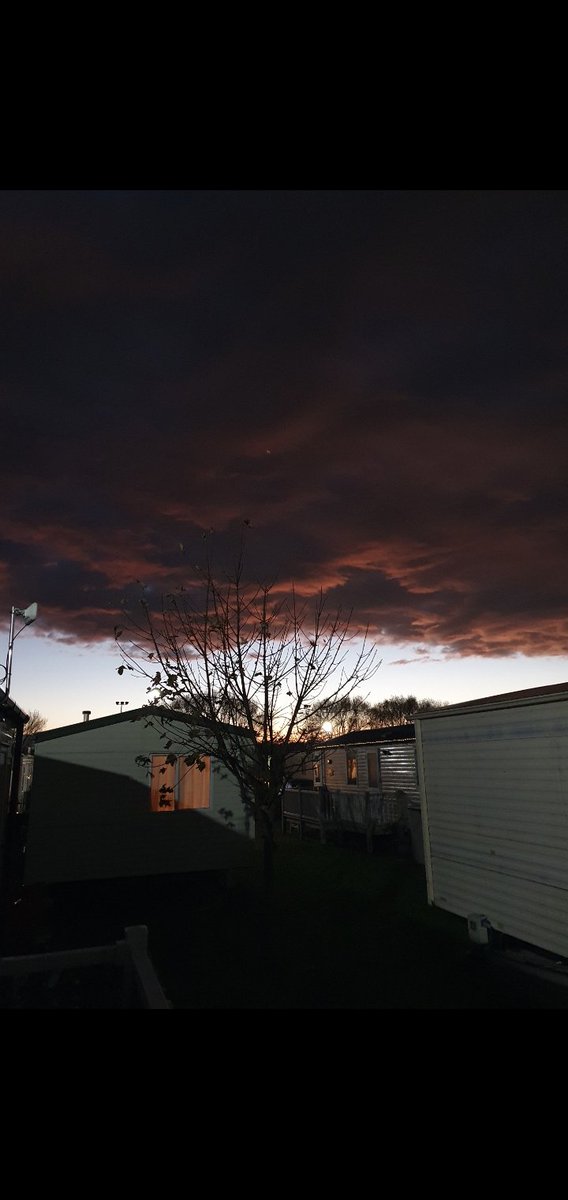 Billycassin's tweet image. A Halloween view only north Wales can give you.