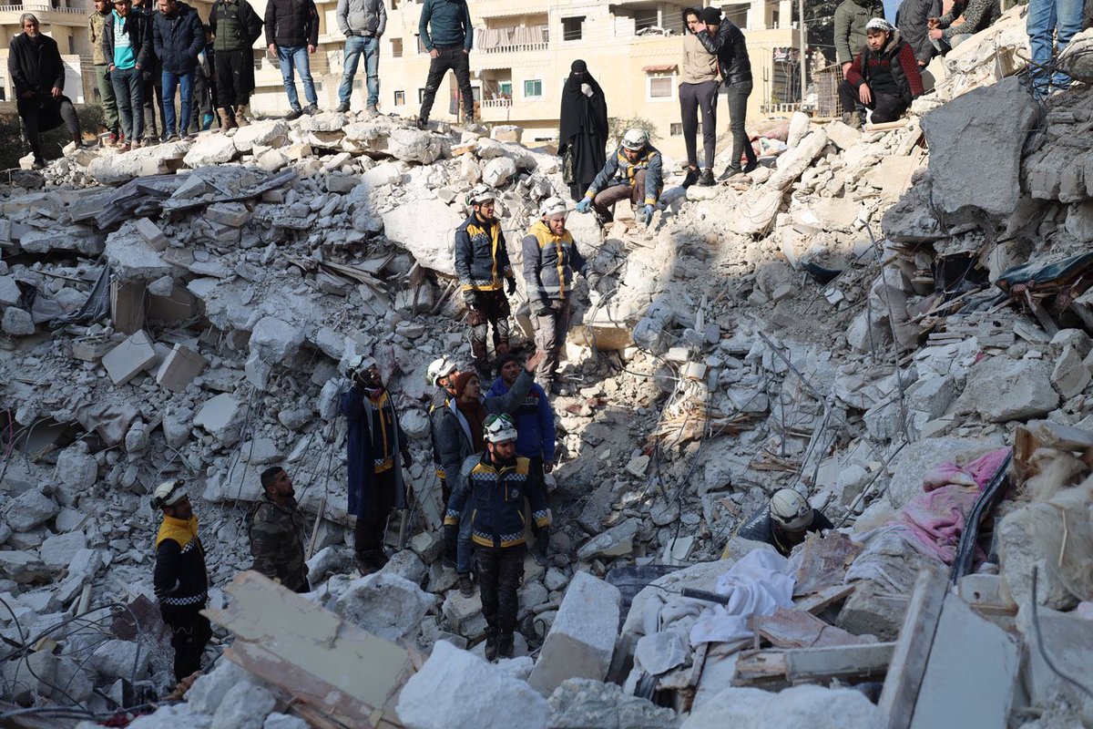 FARED_ALHOR's tweet photo. On the 10th anniversary of Syria's White Helmets, we honor their bravery and sacrifice. 

From saving lives amid bombings to rescuing earthquake survivors, they’ve risked everything for humanity. 

Forever grateful for their courage and compassion.

https://t.co/wLW5Kck1oE https://t.co/4zg6yx5NKe