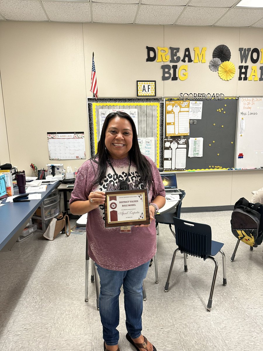 LetsLionUp's tweet image. Congratulations to @amzapata24 for being recognized as our District Values Role Model for the month of October. Role Models are nominated by staff members for exemplifying one of our District Values #lockheartforpeople #unlockingpotential #lockedonexcellence @plumcreekelem
