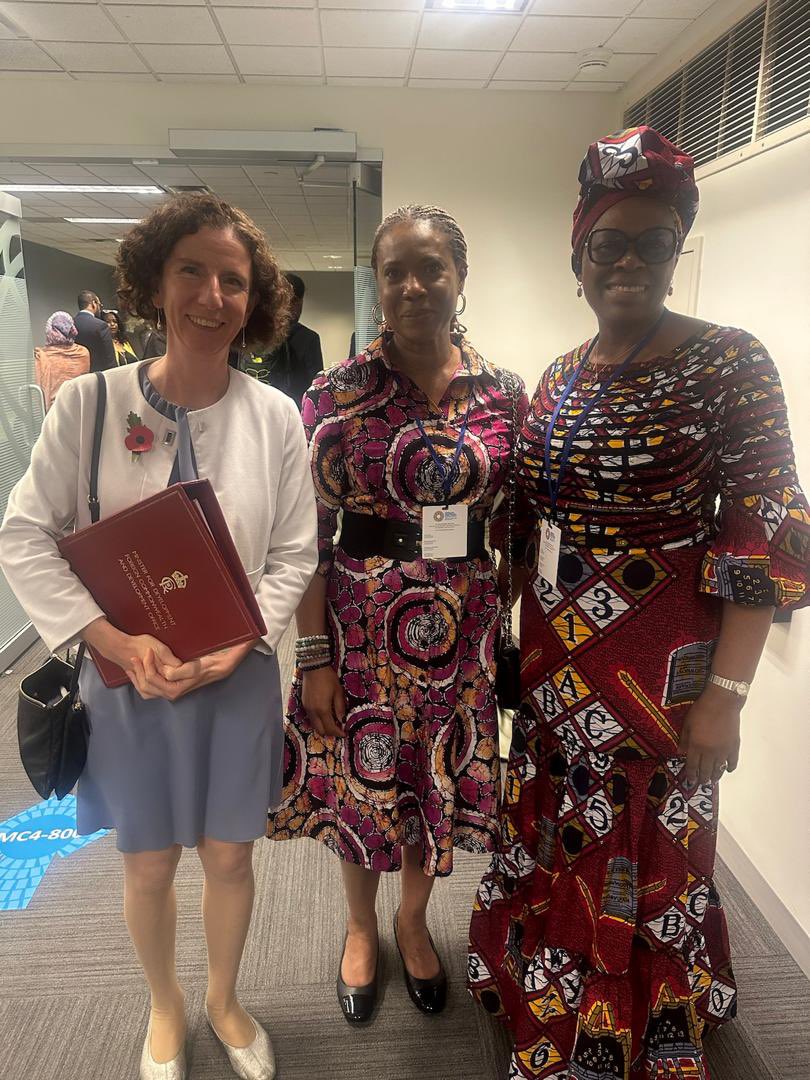 World Bank Annual meetings - Roundtable discussion on Deliverijg in a Fragile world hosted by U.K. Min for Dev <a href="/AnnelieseDodds/">Anneliese Dodds</a>. With partner <a href="/AfDB_Group/">African Development Bank Group</a> VP Nnenna Nwabufor. <a href="/savechildrenuk/">Save the Children UK</a> #WBGMeetings #fragility