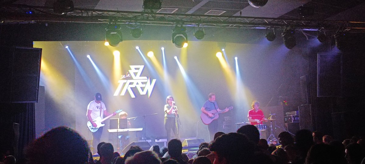 Cosas que hacen Bum en la Tren. 

<a href="/CosasQHacenBum/">Cosas Que Hacen Bum</a>