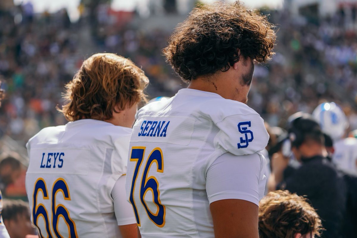 <a href="/Manny_Serna6/">Manuel Serna</a>  my favorite lineman 💙💛 #sernastrong