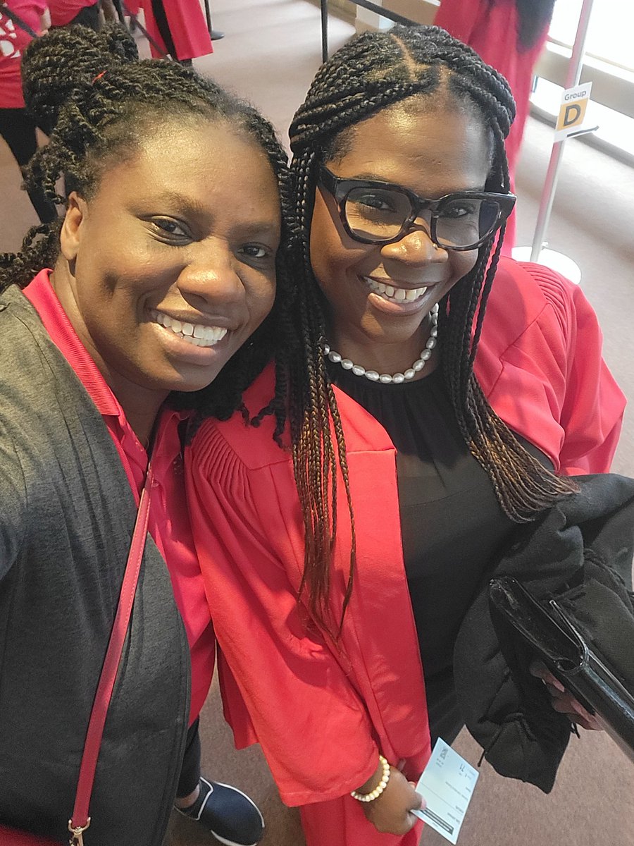 DionneJais56531's tweet image. Congratulations 🎊 
You did it.
#senecapolytechnic.ca 
#seneca #ChallengeAccepted