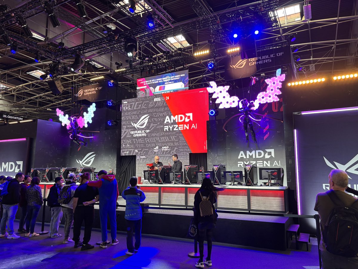 Atomez's tweet photo. @Houarnev @K4r1mO @aAaGaming @sunscorcher Tkt ici aussi :D tu étais là ? https://t.co/6G1nXt2Er1