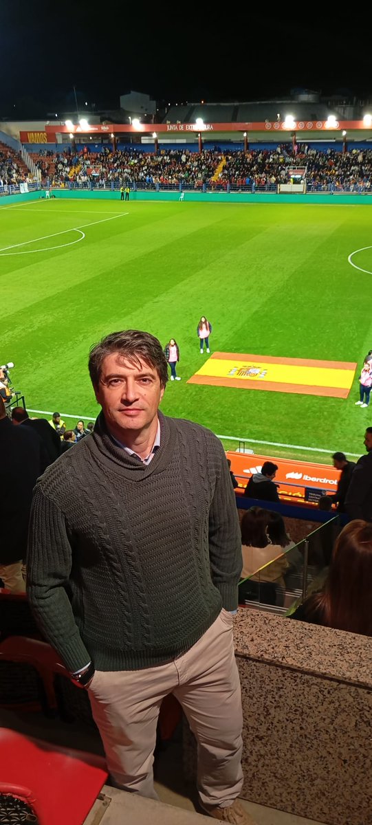 Día de <a href="/SEFutbolFem/">Selección Española Femenina de Fútbol</a>

#futbol