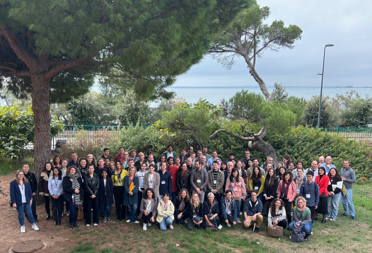 Great days at the #35thDrosoFrance Meeting—inspiring science,  conviviality, and plenty of oysters! See you all in Rennes in 2026!