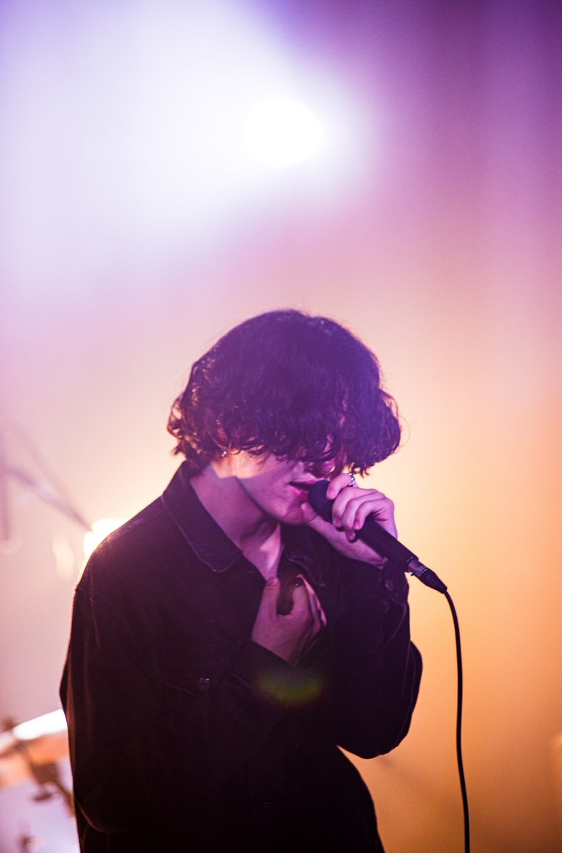 nao_realm's tweet image. 貴方が撮る写真は本当にどれも素晴らしいものばかり👏
@_yuuukiii13 

#livephoto #bthr #インディーズバンド #インディーズ #ロックバンド #邦ロック #ラウドロック #rock #music #ライブ