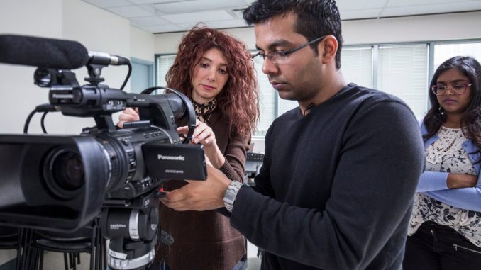 GTAWeeklyNews's tweet image. 🎬 Seneca Polytechnic boosts diverse voices in film with a $75K contribution to POV Film, supporting BIPOC talent through resources and mentorship! 

#SenecaPolytechnic #POVFilm #DiversityInFilm

gtaweekly.ca/seneca-polytec…