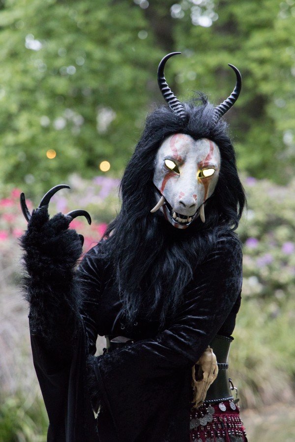 πΏ β½ β’ TV_thari β’ βΎ πΏ (@tv_thari) on Twitter photo Spot this creature tomorrow at #reffurence ππβ¨οΈ
>:) joining the dance competition aswell, see you there!!!
photo by <a href="/KamuBat/">Kamuniak π¦</a>
#FursuitFriday Spot this creature tomorrow at #reffurence ππβ¨οΈ
>:) joining the dance competition aswell, see you there!!!
photo by <a href="/KamuBat/">Kamuniak π¦</a>
#FursuitFriday