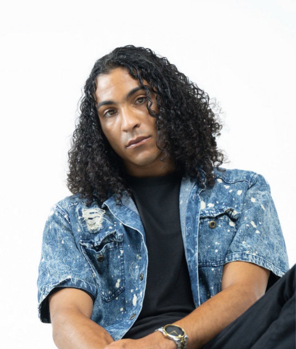 ACEY is in the building for ShaoCon!

Don't miss musical performances from him tonight and tomorrow from 7:30pm-8:00pm in the Century West room.