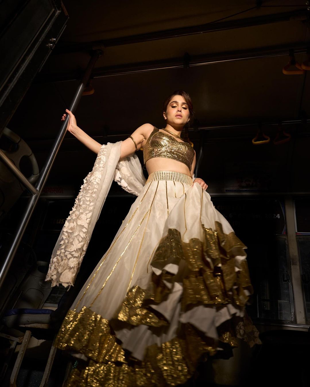 Gax20x3acAAO4cI?format=jpg&name=large