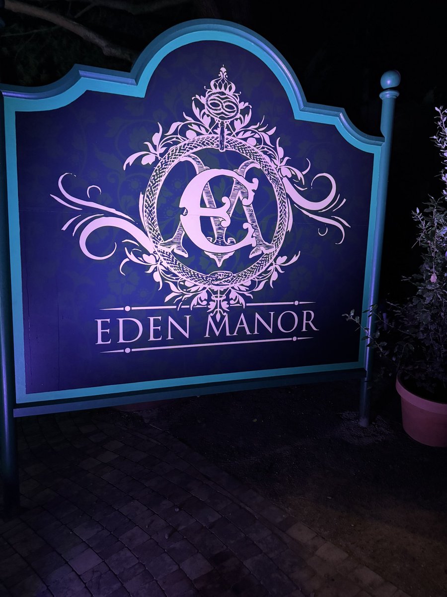 ThomasThePooh's tweet image. Toller Abend im #Traumatica #EdenManor