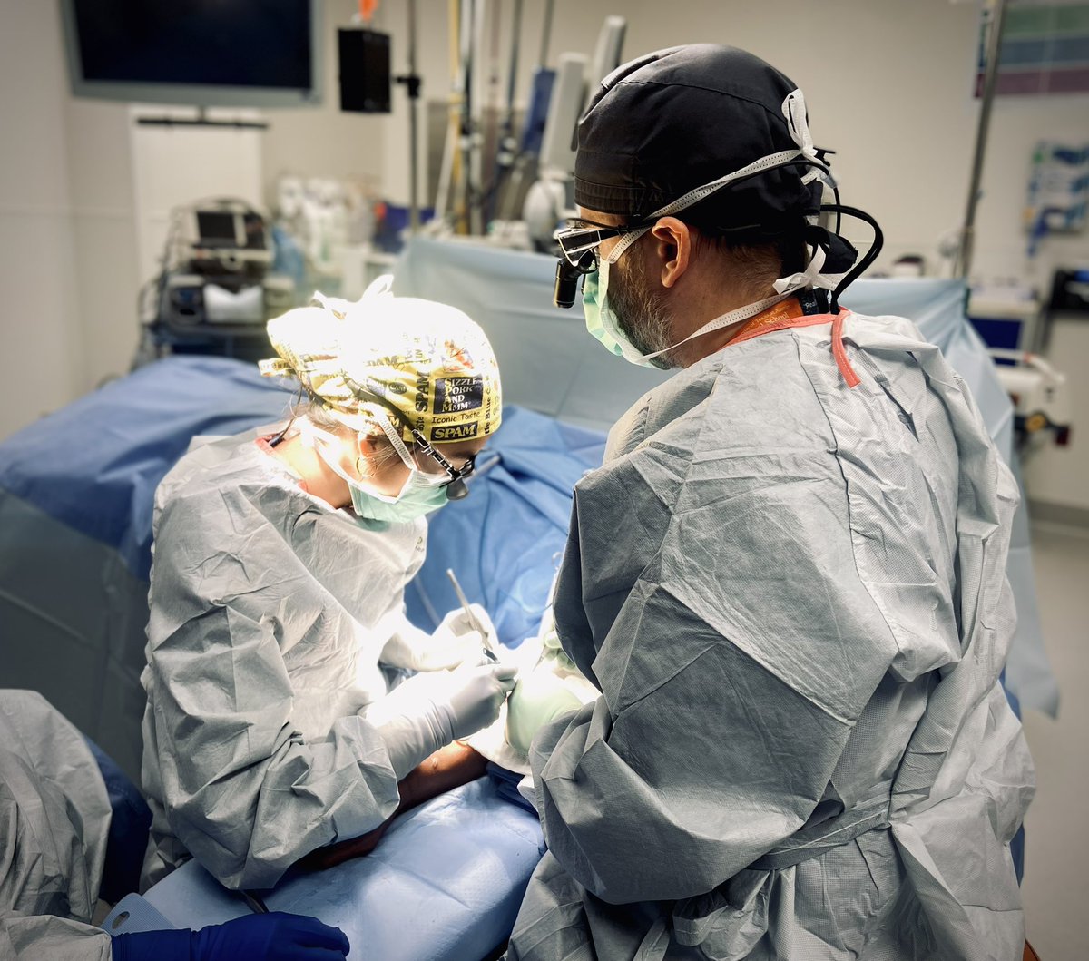 Dell Med Vascular Surgery tweet media