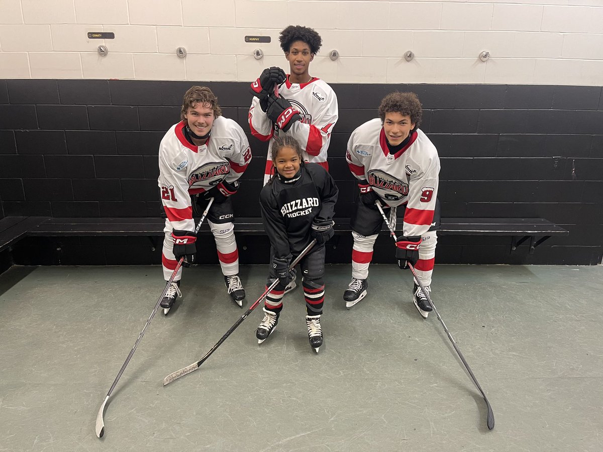 NorManBlizzJrA's tweet image. Todays @awcanada 7th Skater is Noah Smith! He attends Grade 3 at Ecole Opasquia School and skates with @thepashuskies! 

Thanks for joining us! 

#NorManBlizzard #TriCommunity #MJHL