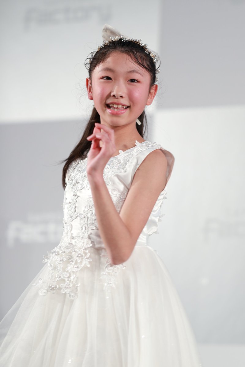 HAMKATSU9's tweet image. 20241023『Weekday Live』。くくりさんが歌う『抱きしめちゃいけない』、とても良かったです。ノリの良い曲ですね😊#アクターズスタジオ北海道本部 #上山玖々理 #AngelSister