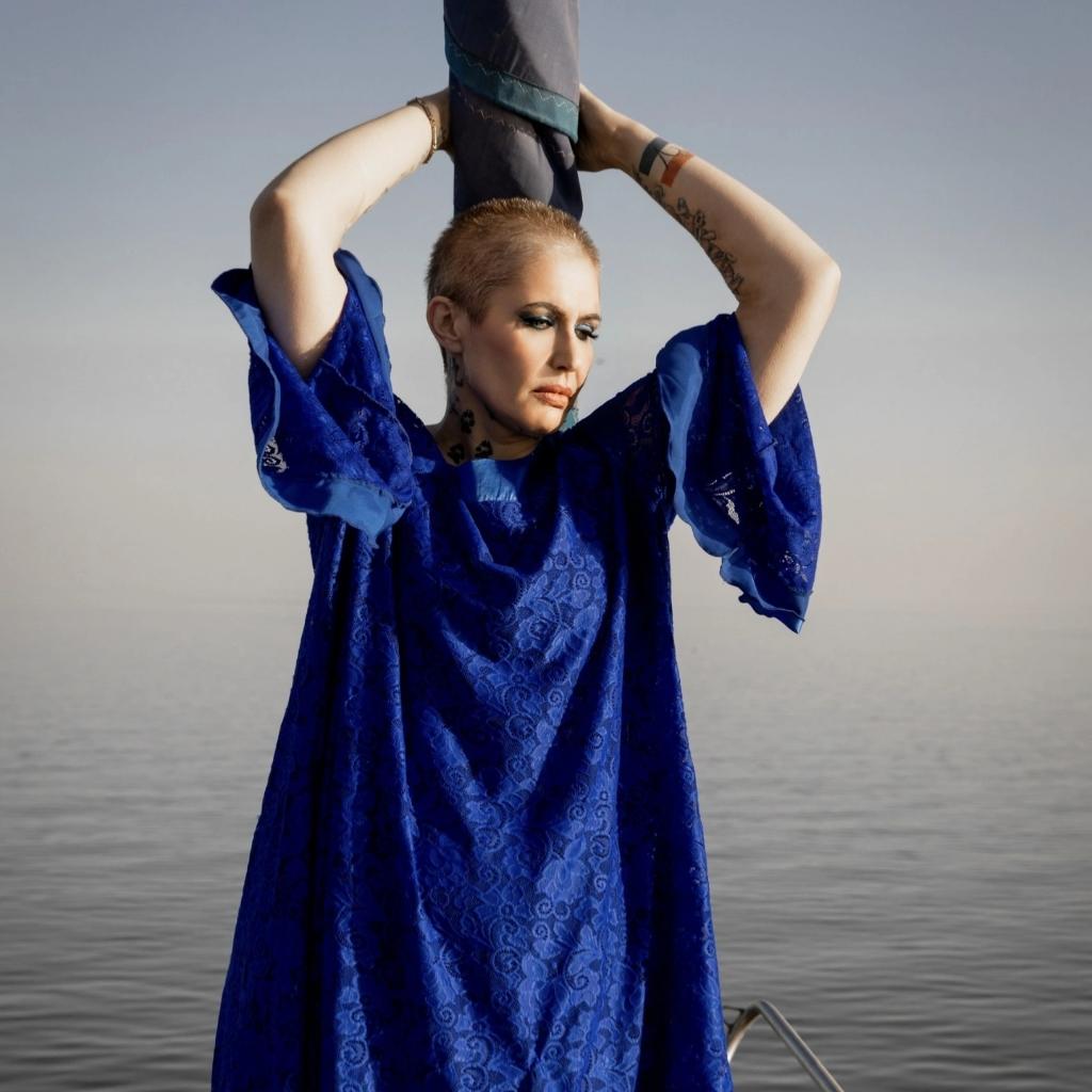 AmazonOlga's tweet image. 