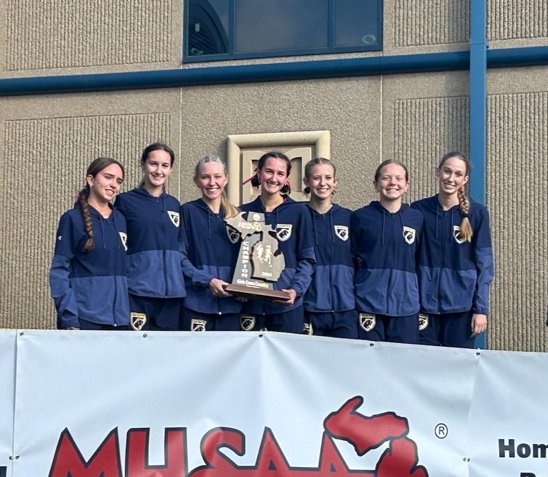 dewittathletics's tweet photo. DeWitt forever, Dear Alma Mater,
Long may she ever firm keep her stand. Her sons and daughters, carry to others Her fame throughout the land. DeWitt High School, we're all for you. Strong, united, loyal and true. We'll carry on 'til victory is won, Oh, DeWitt we're all for you.🏃‍♀️ https://t.co/jnZQDoVure