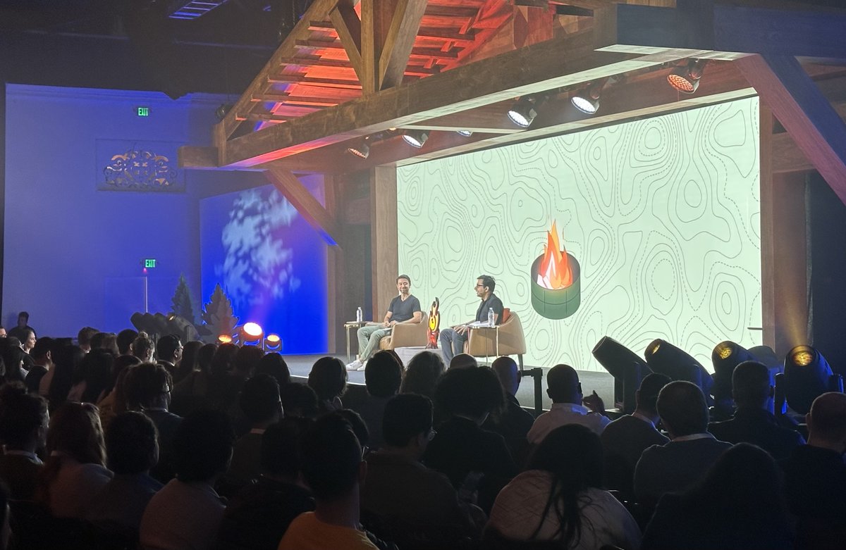 What an amazing day at <a href="/lennysan/">Lenny Rachitsky</a> Summit!

So cool to see this be brought from idea to a wonderful community gathering in just a few months. Massive kudos the team and to <a href="/lennysan/">Lenny Rachitsky</a> for hosting!

And always fun to see and learn from <a href="/shreyas/">Shreyas Doshi</a> <a href="/clairevo/">claire vo 🖤</a> <a href="/mihikapoor/">Mihika Kapoor</a> <a href="/yuhkiyam/">Yuhki Yamashita</a> <a href="/nikhyl/">Nikhyl Singhal</a>