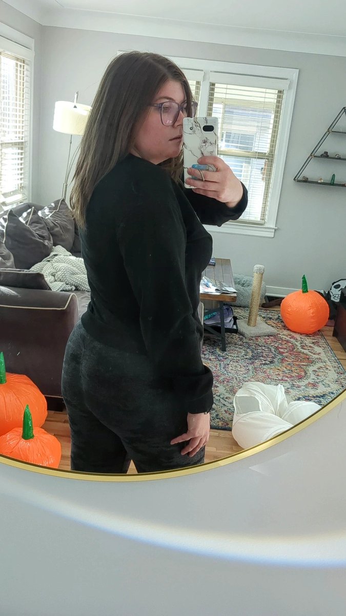 Hair is getting longer :>