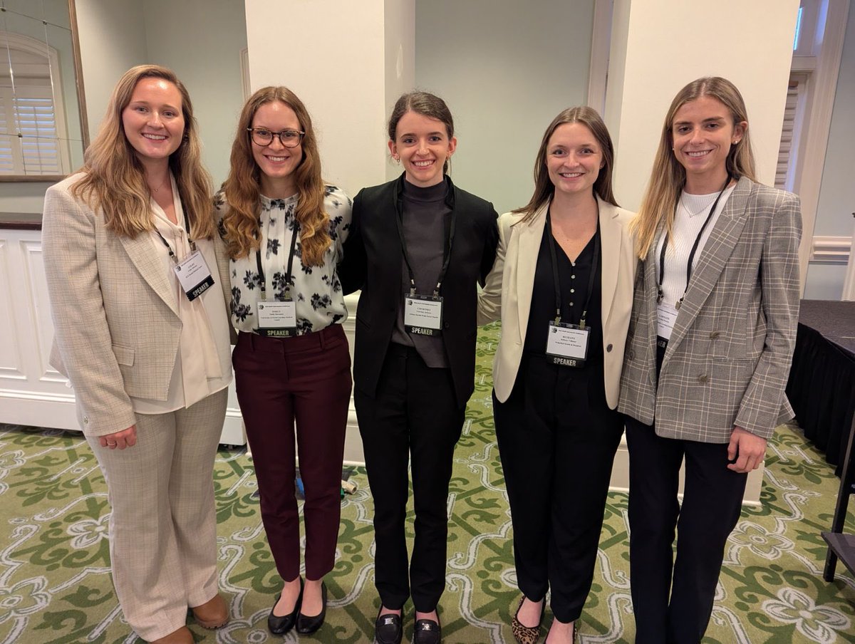 We had 5 wonderful presentations from PGY2 ID Residents at the 26th Annual NC Anti-Infective Conference today!  Our future is bright ⭐️⭐️⭐️ <a href="/NCPharmacists/">NC Association of Pharmacists</a> <a href="/SIDPharm/">SIDP</a> <a href="/ASHPOfficial/">ASHP</a>