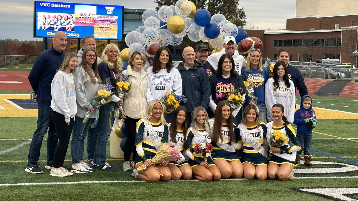 VictorBLDevils's tweet image. We 🫶 Our Seniors
#ClassOf2025 @VCSCheer_VVC &amp;amp; @VictorFootballB with their Families!
Good Luck Tonight!!! 🤜💥🤛