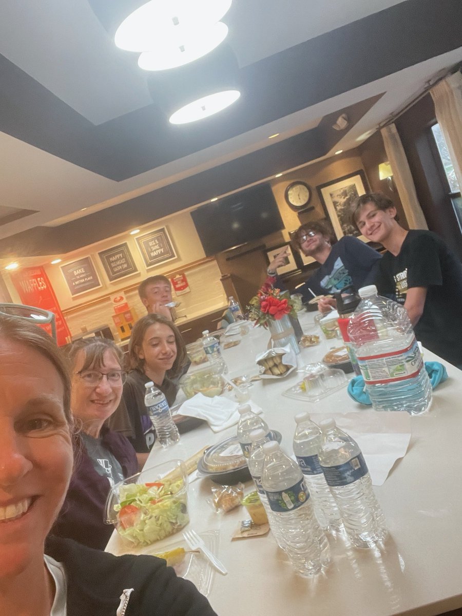 Jamie is getting ready for regionals tomorrow!

Thanks <a href="/KATSLaGrange/">K.A.T.S.</a> for providing a great meal!

Race time is noon tomorrow!