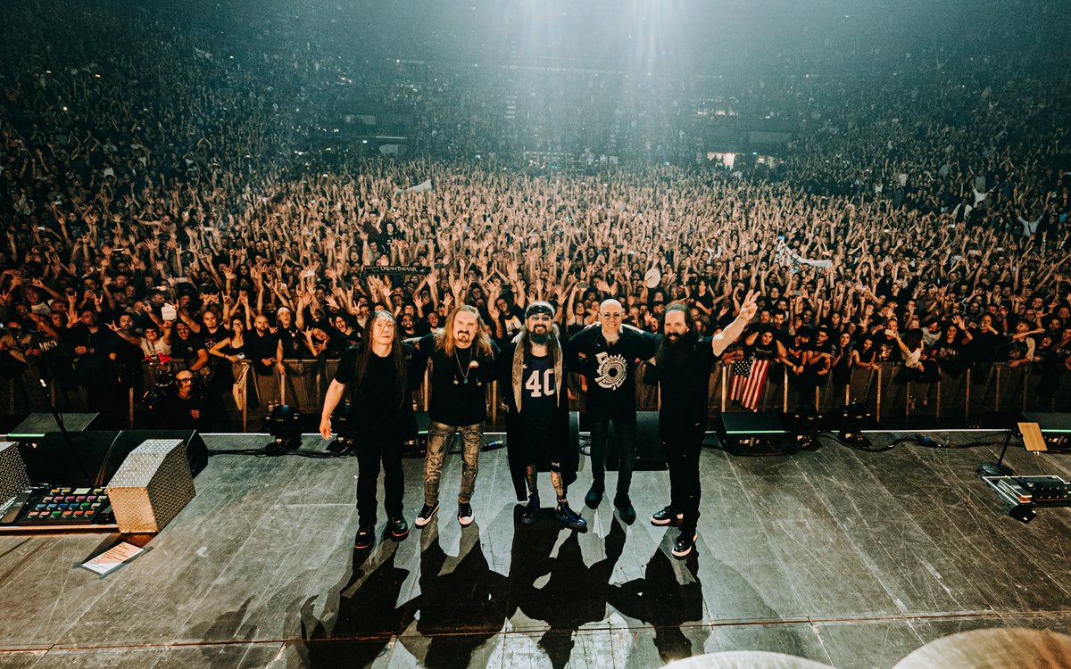 Grazie Milano! 🇮🇹 ❤️‍🔥

📸 <a href="/WorkByWolfe/">w</a>