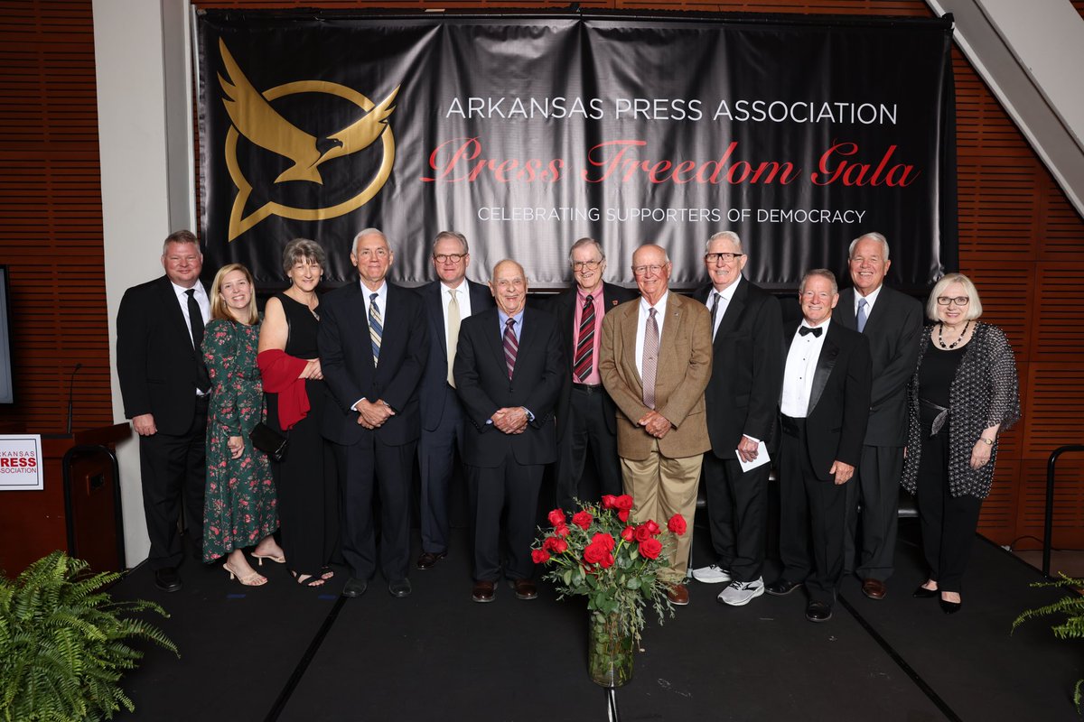 A great group of APA Past Presidents were in attendance at the Press Freedom Gala.

From (R to L in photo):
JANE CHRISTENSEN
RON KEMP
MARK MAGIE
JEFF CHRISTENSEN
2007 BILL HAGER
ROY OKERT
RUSTY FRASER
NAT LEA
BYRON TATE
LORI FREEZE
ELIZA GAINES
CURRENT: ANDREW BAGLEY