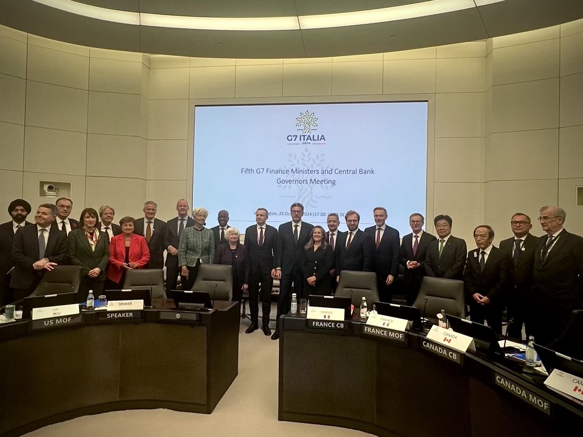 Chrystia Freeland tweet media