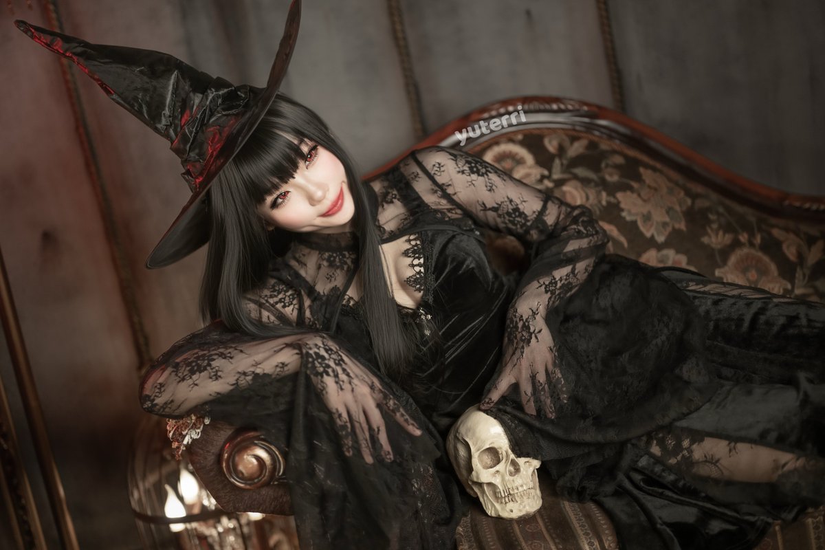 yuterri's tweet photo. 🖤10月の魔女テリー🖤 https://t.co/aJWAmqNCIw