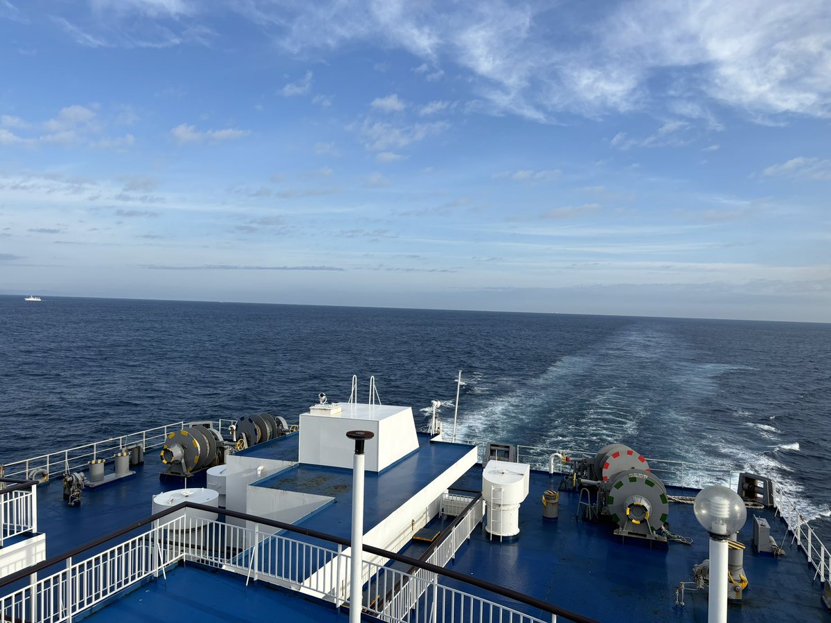 何十年か振りに船旅してる。