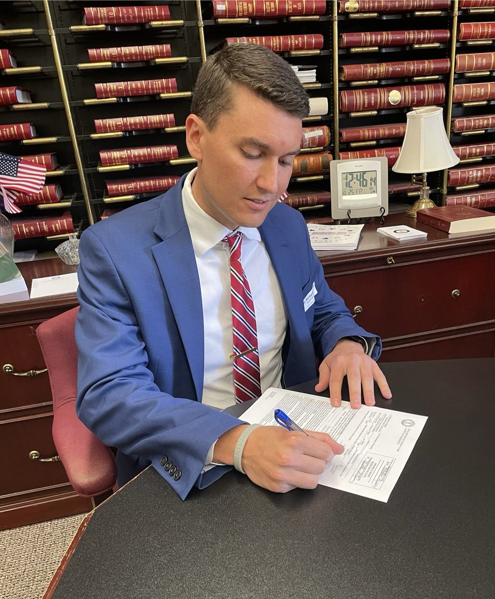 Eastern Kentucky over politics. Eastern Kentucky over party. Eastern Kentucky over everything.

Let’s go.