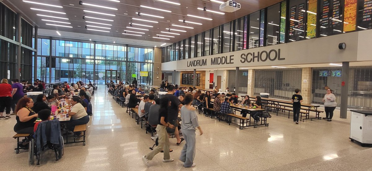 SSClark02 tweet media