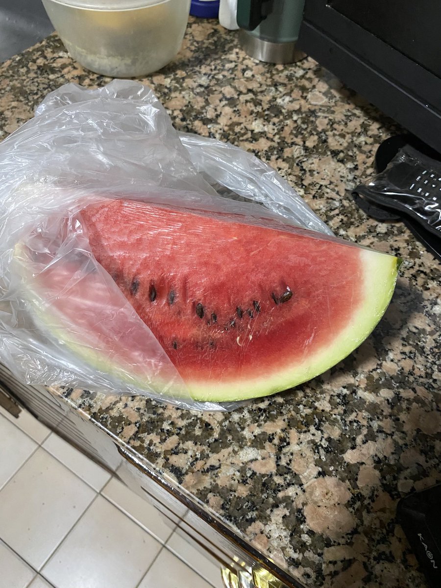 juulieettaaaa's tweet photo. las mejores frutas https://t.co/A6hSzD3b92