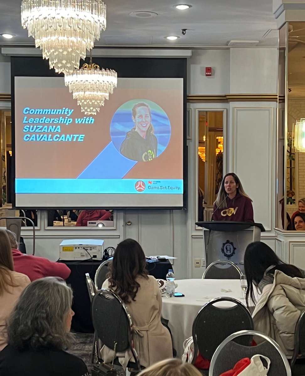 This Women in Coaching event during the @yycnbchallenger at @carriagehouseyyc aims to link female coaches, foster dialogue, and enhance confidence. A heartfelt thank you to all the women coaches who support us, guiding us toward gold medals and professional achievements! ⭐️🏆️