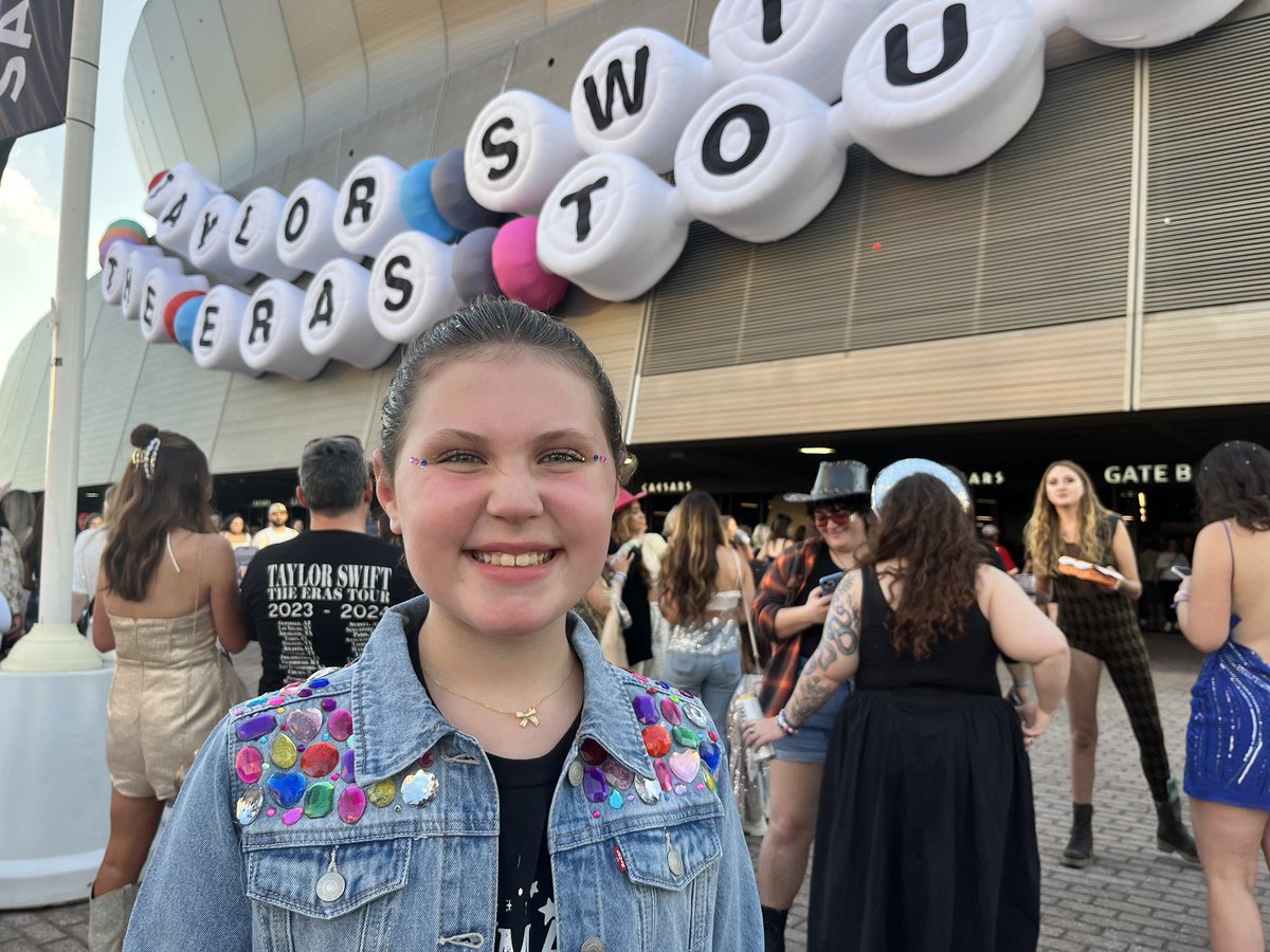 Doctor_Swiftie's tweet photo. Maggie’s first concert! She’s feelin bejeweled tonight! @taylornation13  #NOLATSTheErasTour https://t.co/sJXStXL2I8