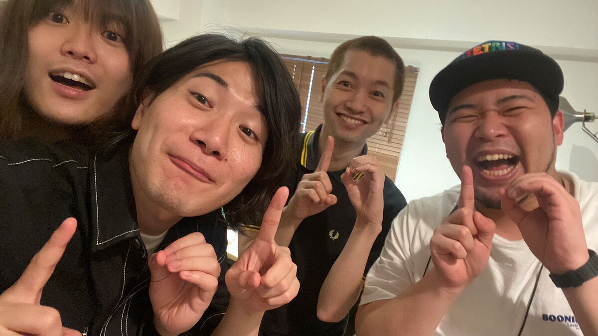 owarai_natalie's tweet photo. ケムリ、石井、今野、てっせーの「僕らの別荘」全国ツアー開催決定（配信あり / コメントあり）
https://t.co/h0FSIrFefE https://t.co/FUCKCR99Lm
