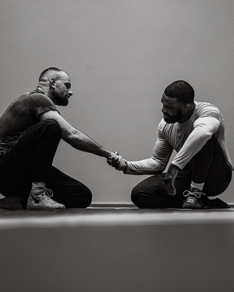 _wrestlersgrind's tweet photo. 🤝

@magicman_osu x @alliseeisgold https://t.co/O9SjIjEY1b