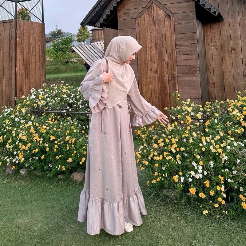 lemondfish's tweet image. 👇🏽👇🏽👇🏽👇🏽#shopeespill #kekinian 
Cek Hamizah Abaya by ZH / Dress Abaya / Abaya Arab / Abaya Saudi dengan harga Rp290.030. Dapatkan di Shopee sekarang! s.shopee.co.id/7UygIMb228?sha…