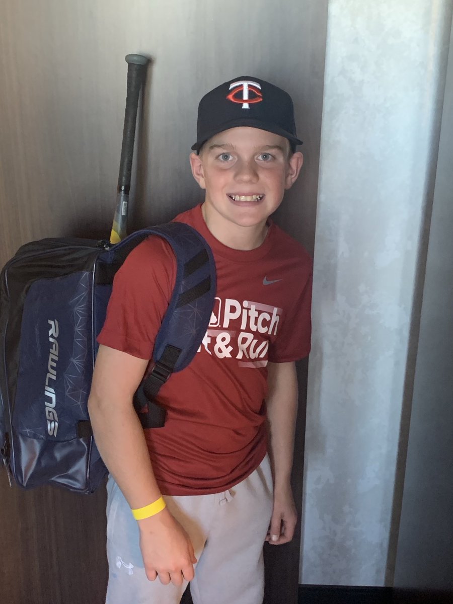 ⁦<a href="/PitchHitRun/">MLB Pitch Hit & Run</a>⁩ ⁦<a href="/lund_monty/">Monty Lund</a>⁩ Thank you Pitch Hit Run for the new swag bag!!  ⚾️